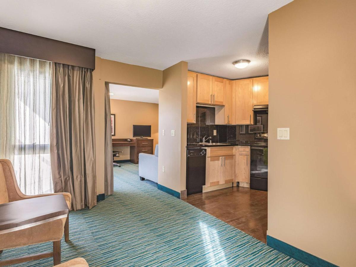 La Quinta By Wyndham San Francisco Airport West Hotel Millbrae Ngoại thất bức ảnh