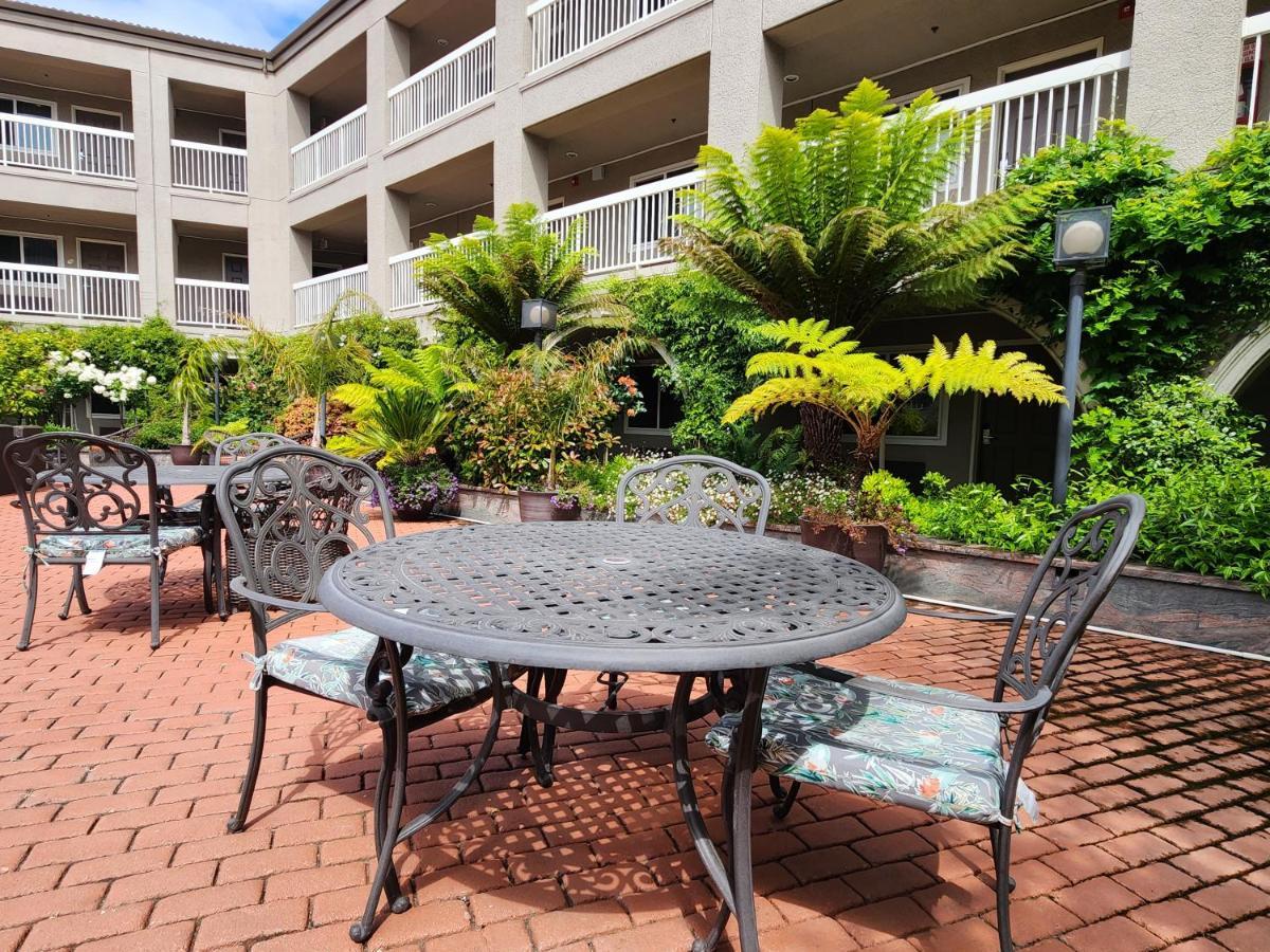 La Quinta By Wyndham San Francisco Airport West Hotel Millbrae Ngoại thất bức ảnh