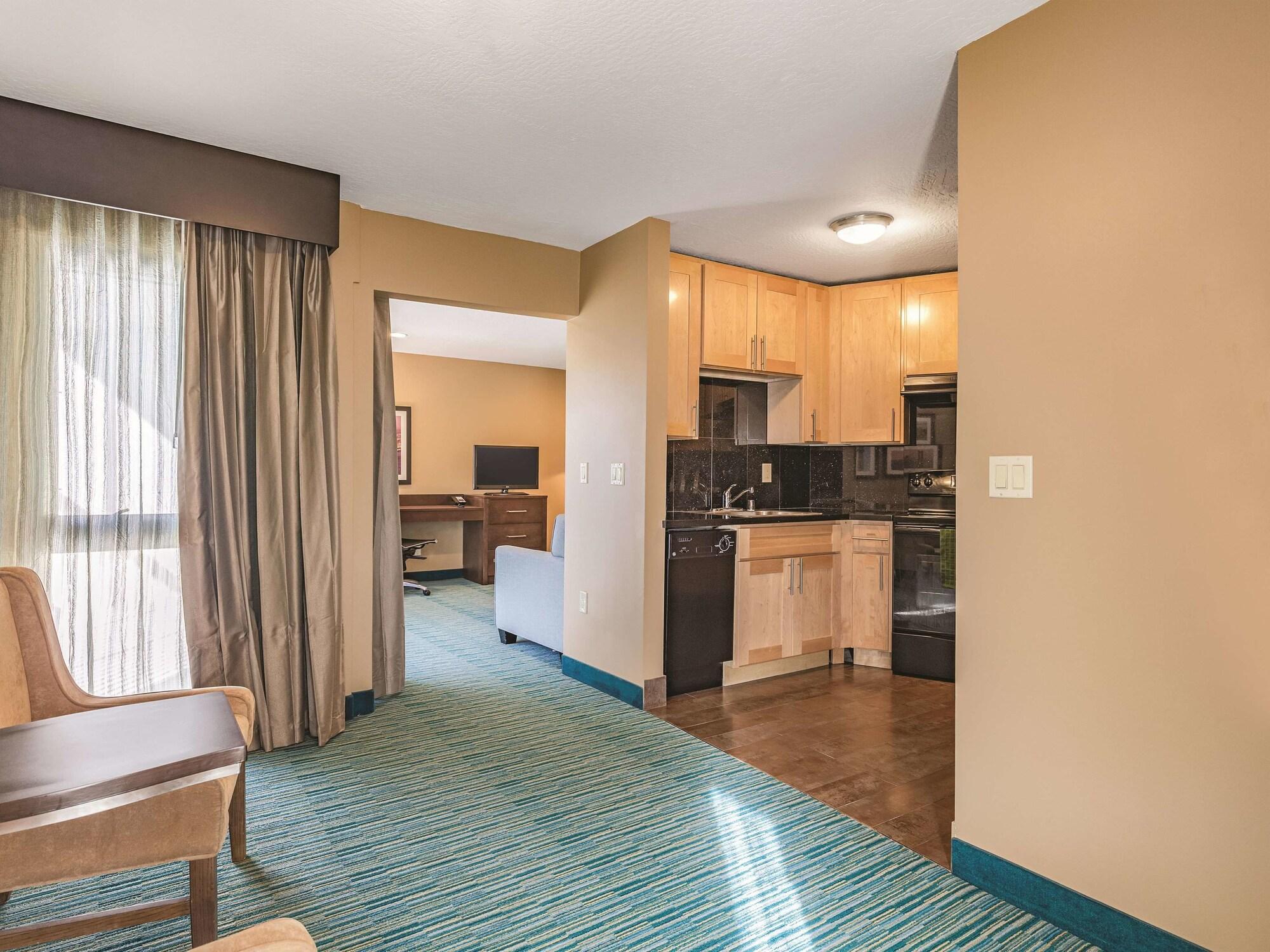 La Quinta By Wyndham San Francisco Airport West Hotel Millbrae Ngoại thất bức ảnh